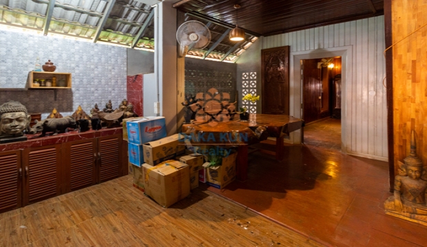 Shophouse for Rent in Siem Reap-Near Wat Damnak