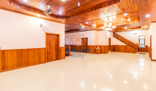 7 Bedrooms House for Rent in Siem Reap-Sala Kamreuk