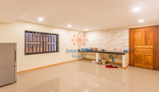 Commercial Building for Rent in Siem Reap - National Road 06