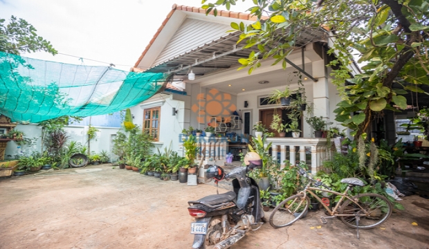 3 Bedrooms House for Rent in Siem Reap - Svay Dangkum