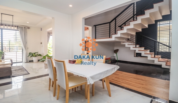 3 Bedrooms House for Rent in Siem Reap-Svay Dangkum