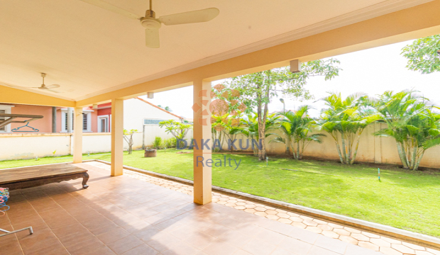 4 Bedrooms Villa for Sale in Siem Reap-Svay Dangkum