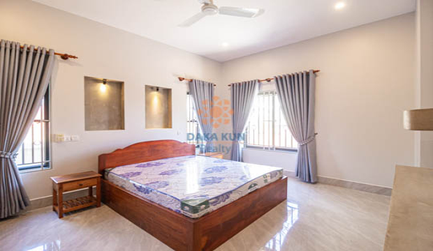 2 Bedrooms House for Rent in Krong Siem Reap-Sala Kamreuk