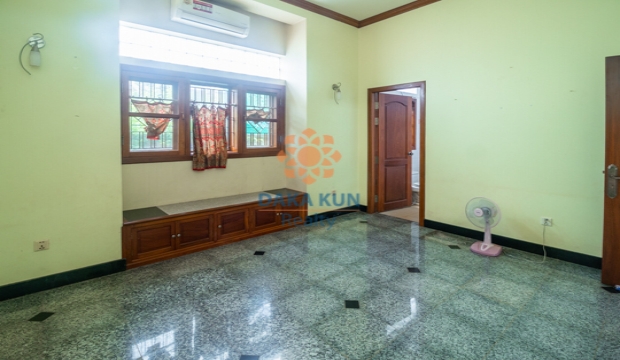 House for Sale in Siem Reap city-Sala Kamreuk