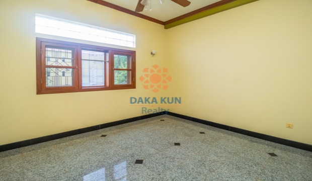 House for Sale in Siem Reap city-Sala Kamreuk