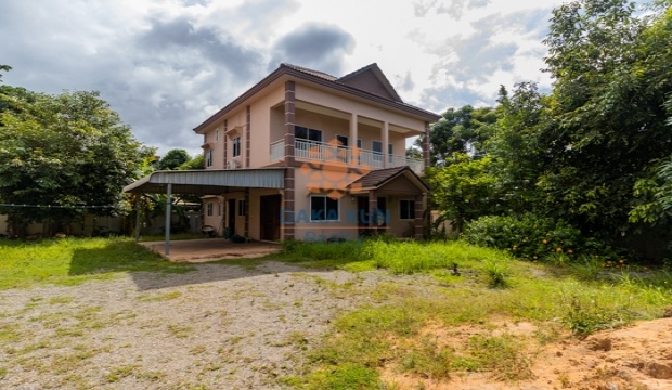 3 Bedrooms House for Rent in Siem Reap-Sala Kamreuk