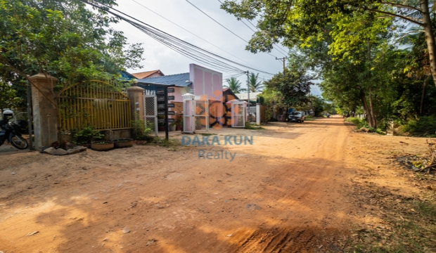 House for Sale in Siem Reap - Sala Kamreuk