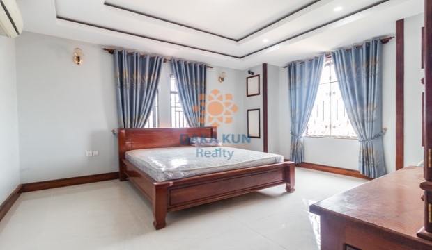 6 Bedrooms House for Rent in Siem Reap - Svay Dangkum