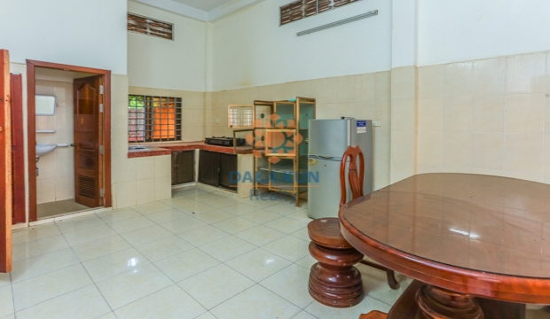 4 Bedrooms House for Rent in Siem Reap-Sla Kram