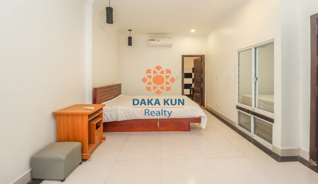 1 Bedroom Apartment for Rent with Pool in Siem Reap-Sala Kamreuk