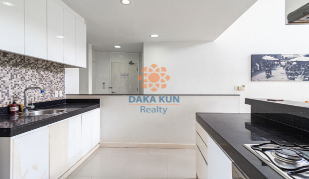 3 Bedrooms Condo for Sale in Krong Siem Reap-Riverside