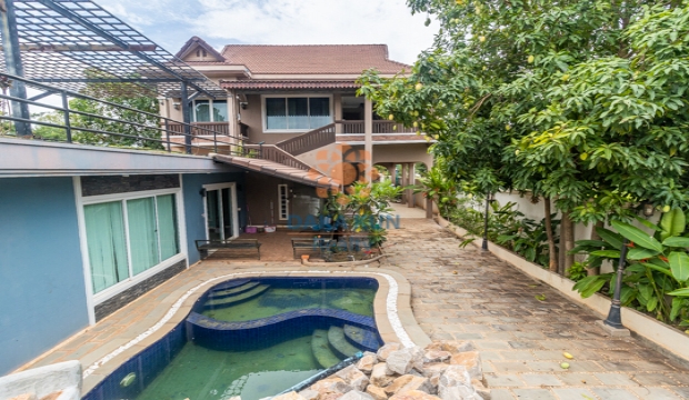 5 Bedrooms House for Rent with Swimming Pool in Siem Reap