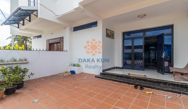 House for Sale in Siem Reap-Sala Kamreuk