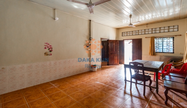 3 Bedrooms House for Rent in Siem Reap-Sala Kamreuk