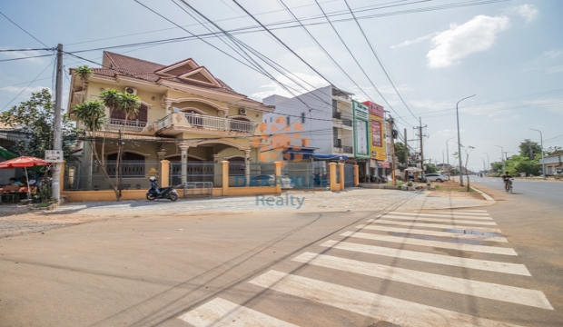 7 Bedrooms House for Rent in Siem Reap city-Svay Dangkum