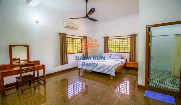 3 Bedrooms Apartment for Rent in Siem Reap-Svay Dangkum