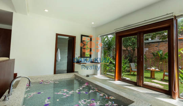 Hotel for Sale in Krong Siem Reap-Sala Kamreuk