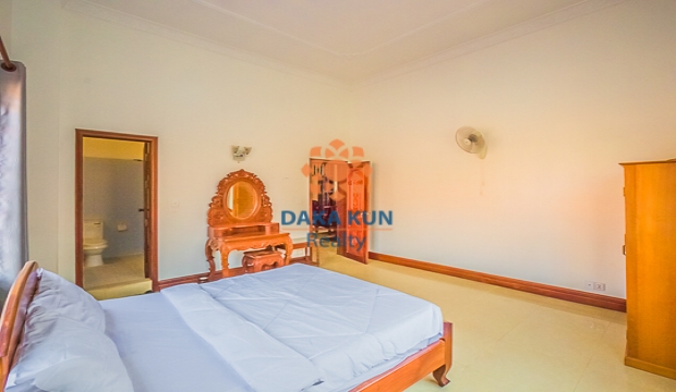 4 Bedrooms House for Rent in Siem Reap-Svay Dangkum