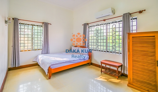 4 Bedrooms House for Rent in Siem Reap-Svay Dangkum