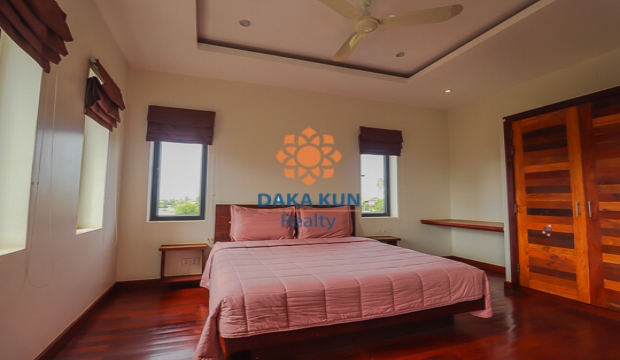 2 Bedroom Apartment for Rent with Pool in Siem Reap-Svay Dangkam