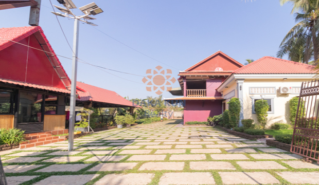 11 Rooms Guesthouse for Sale in Krong Siem Reap