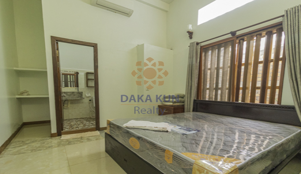 2 Bedrooms Apartment for Rent in Krong Siem Reap-Sala Kamreuk