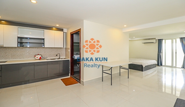 1 Bedroom Apartment for Rent With Pool in Siem Reap-Svay Dangkum