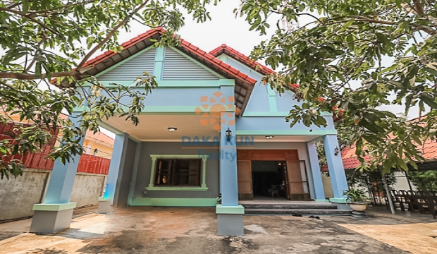 3 Bedrooms House for Rent in Svay Dangkum, Siem Reap city