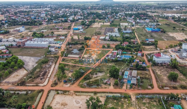 Urgent Sale Land near Svay Dangkum-Siem Reap