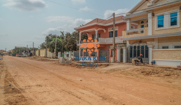 Urgent Sale Land in Svay Dangkum-Siem Reap