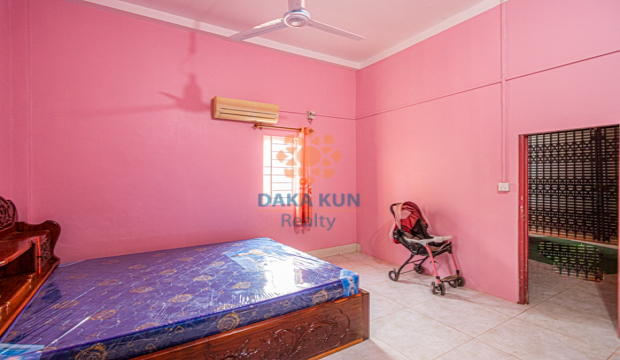 2 Bedrooms House for Rent in Krong Siem Reap-Svay Dangkum