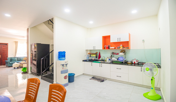 3 Bedrooms Flathouse for Rent in Krong Siem Reap-Svay Dangkum