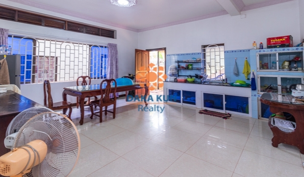 5 Bedrooms House for Rent in Siem Reap city