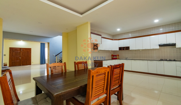 3 Bedrooms House For Rent in Siem Reap City-Svay Dangkum