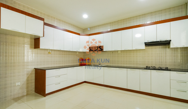 3 Bedrooms House For Rent in Siem Reap City-Svay Dangkum