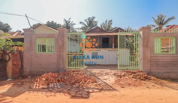 Urgent Sale Land near Sala Kamreuk-Siem Reap