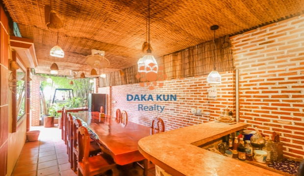 4 Bedroom Villa for Rent with Swimming Pool - Svay Dangkum