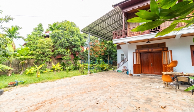 3 Bedrooms House for Rent in Siem Reap-Sala Kamreuk