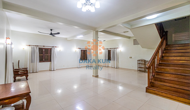 3 Bedrooms House for Rent in Krong Siem Reap-Sla Kram