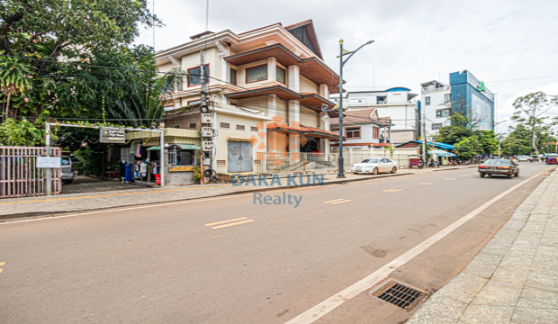 6 Bedrooms House for Rent in Krong Siem Reap-Sla Kram