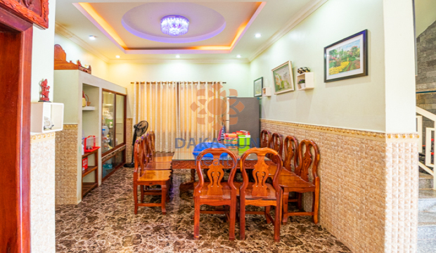 5 Bedrooms Villa for Rent in Krong Siem Reap