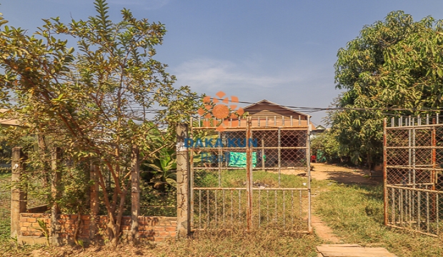 Urgent Sale Land near Svay Dangkum-Siem Reap