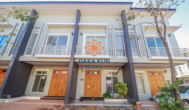 2 Bedrooms House for Sale in Siem Reap