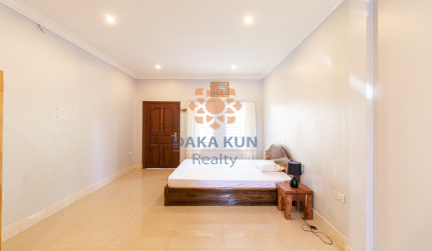 4 Bedrooms House for Rent in Krong Siem Reap-Svay Dangkum