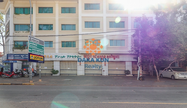 Shophouse for Rent near Sivutha Road, Siem Reap