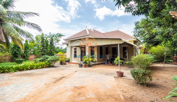 2 Bedrooms House for Rent in Siem Reap-Sala Kamreuk