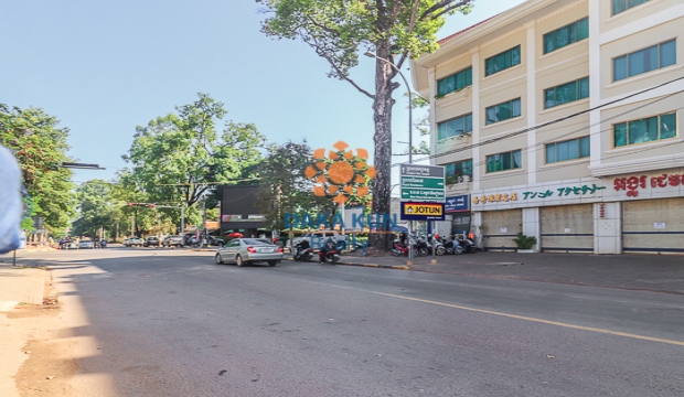 Shophouse for Rent near Sivutha Road, Siem Reap