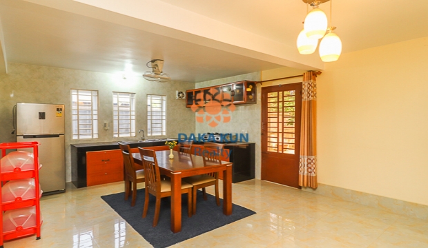 3 Bedrooms House for Rent in Svay Dangkum, Siem Reap