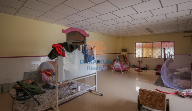 6 bedrooms House for Rent in Siem Reap-Svay Dangkum