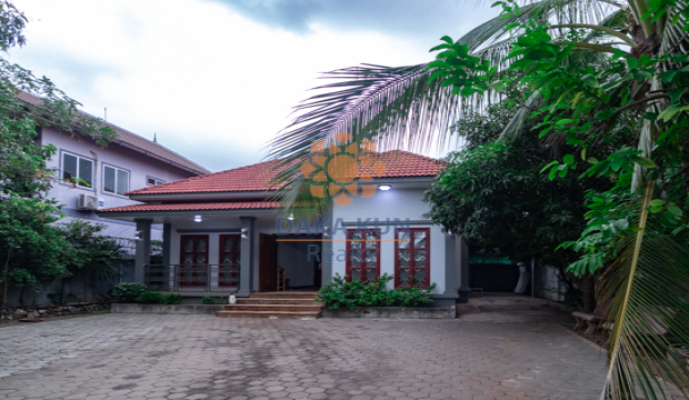 3 Bedrooms House for Rent in Sala Kamreuk-Krong Siem Reap